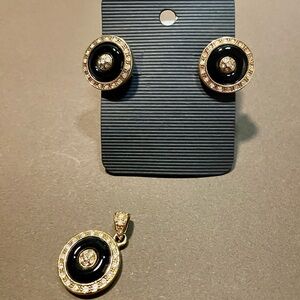 Park Lane Elegant Black and Gold Pierced Earring and Pendant.